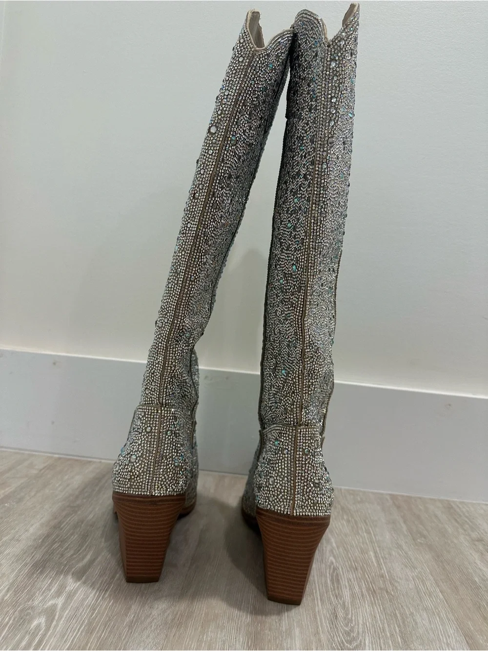 Arizona Jean Company eye catching